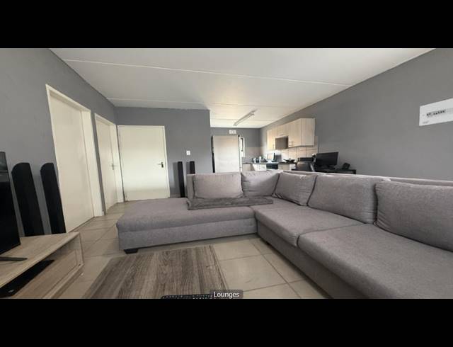 2 BEDROOM TOWNHOUSE FOR SALE IN ALBERTSDAL